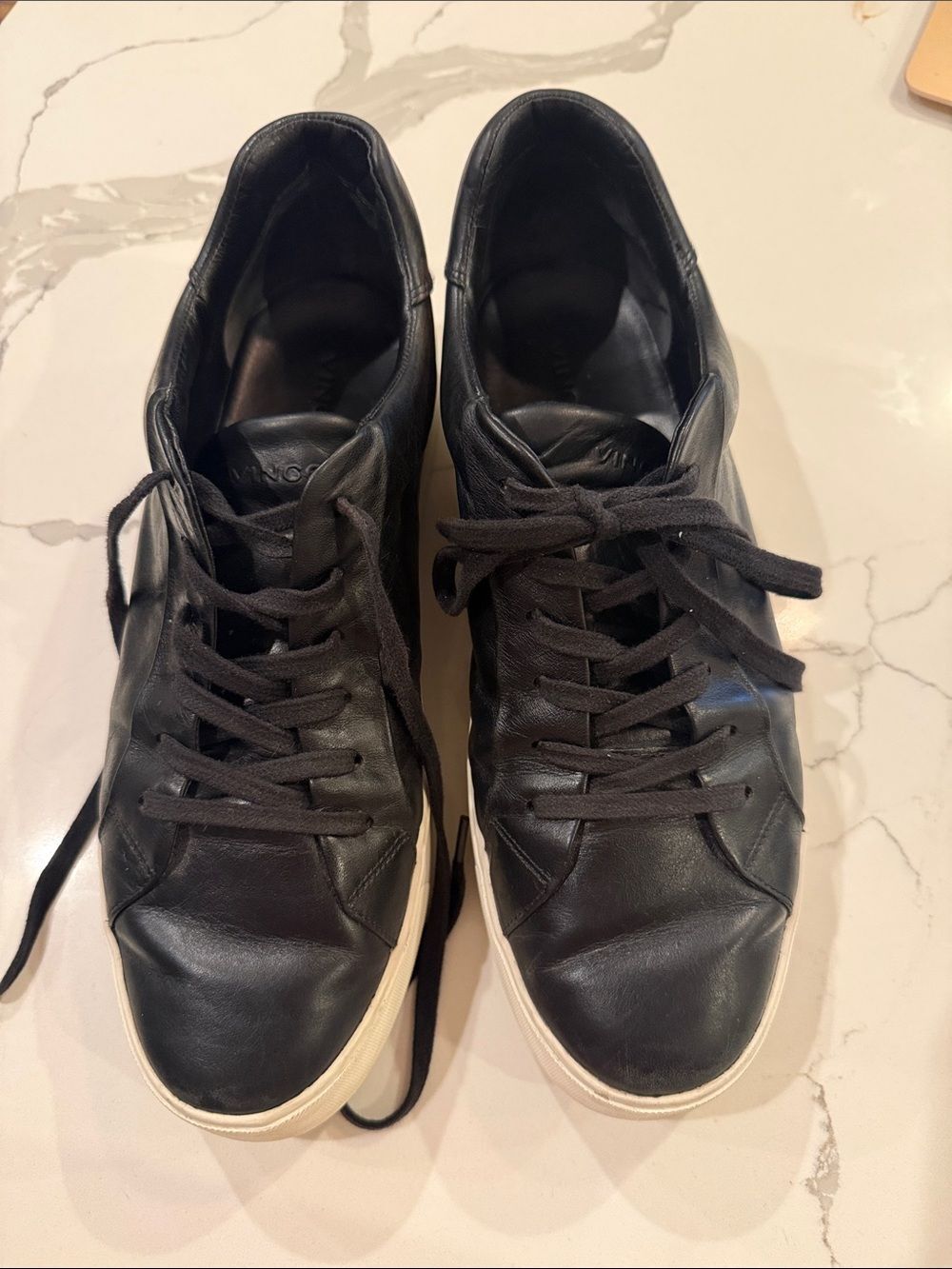 Vince Black Leather Benfield Low-Top Sneakers with White platform Sole W11 41